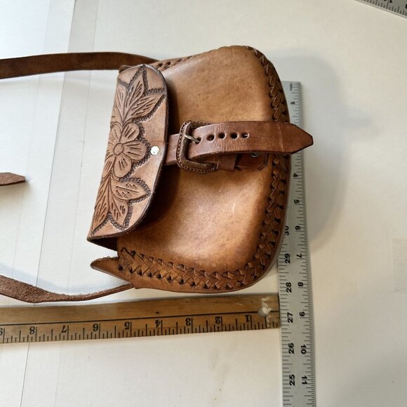 Handcrafted Brown Leather Crossbody Bag Floral Embossed Purse Adjustable Strap - Picture 3 of 7